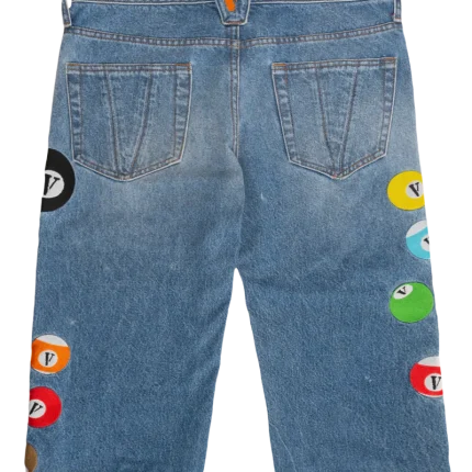 Vlone Shorts with “V” Ball Keychain